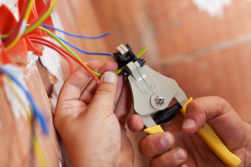 Boîtier de dérivation : comment raccorder vos fils électriques ?