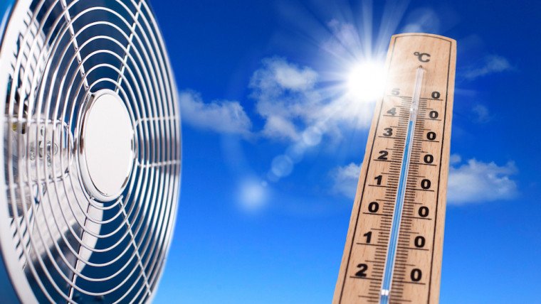 Un climatiseur ou un ventilateur pour vous protéger de la chaleur